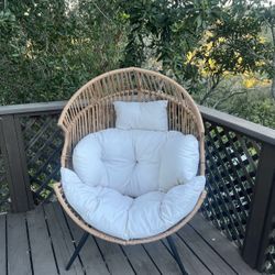 Wade Logan Casi Egg Chair with Cushion 