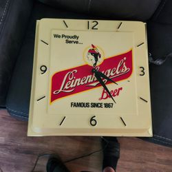Leinenkugel's Beer Vintage Advertising Wall Clock