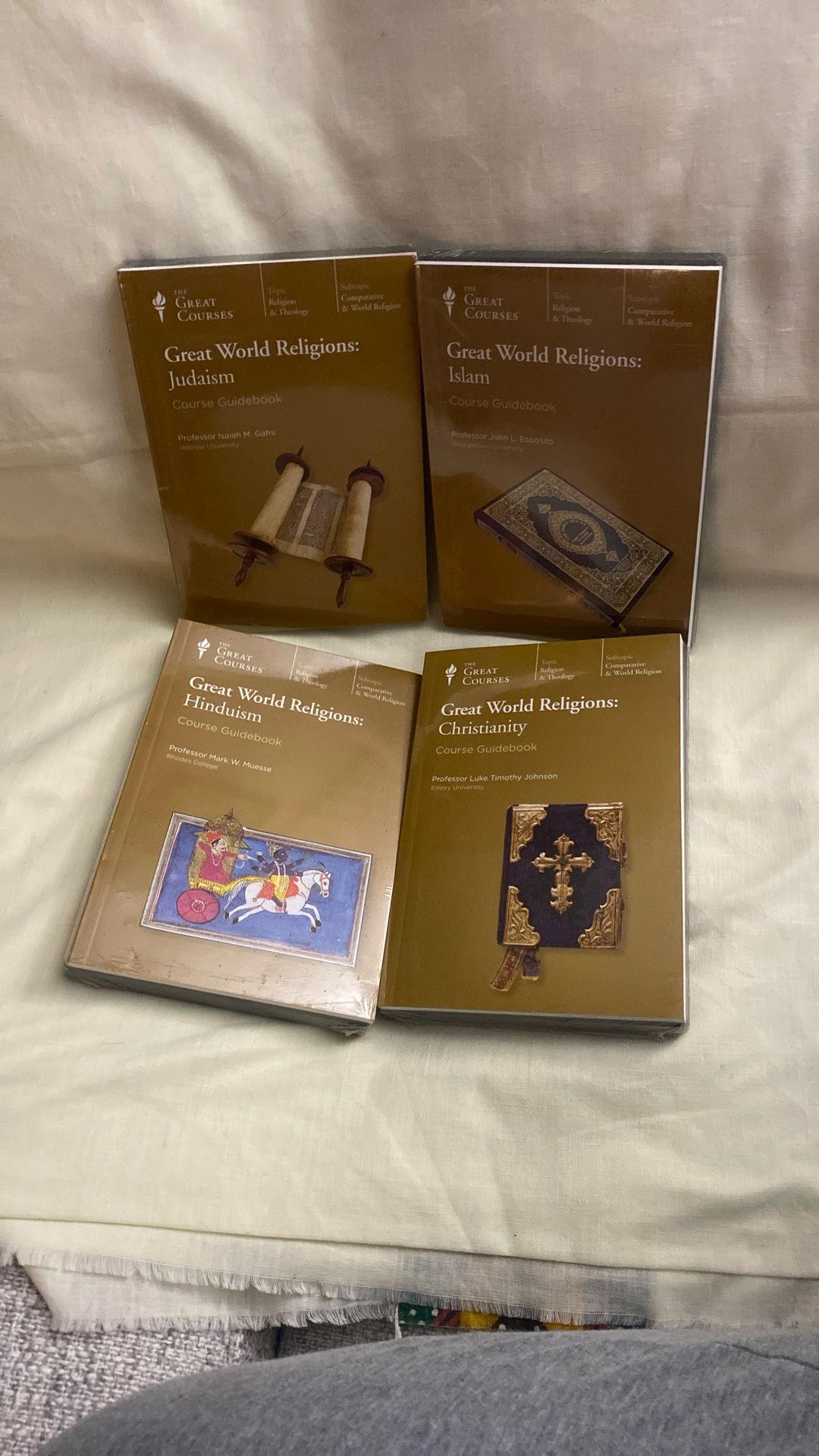 Great world religions, course guide books with DVD