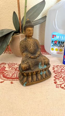 Bronze Buddha Statue 6”H 4”W