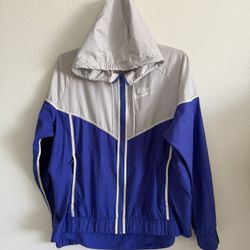 Women’s Nike Windbreaker- Large
