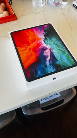 iPad Pro 12.9 wifi+cellular 4 gen