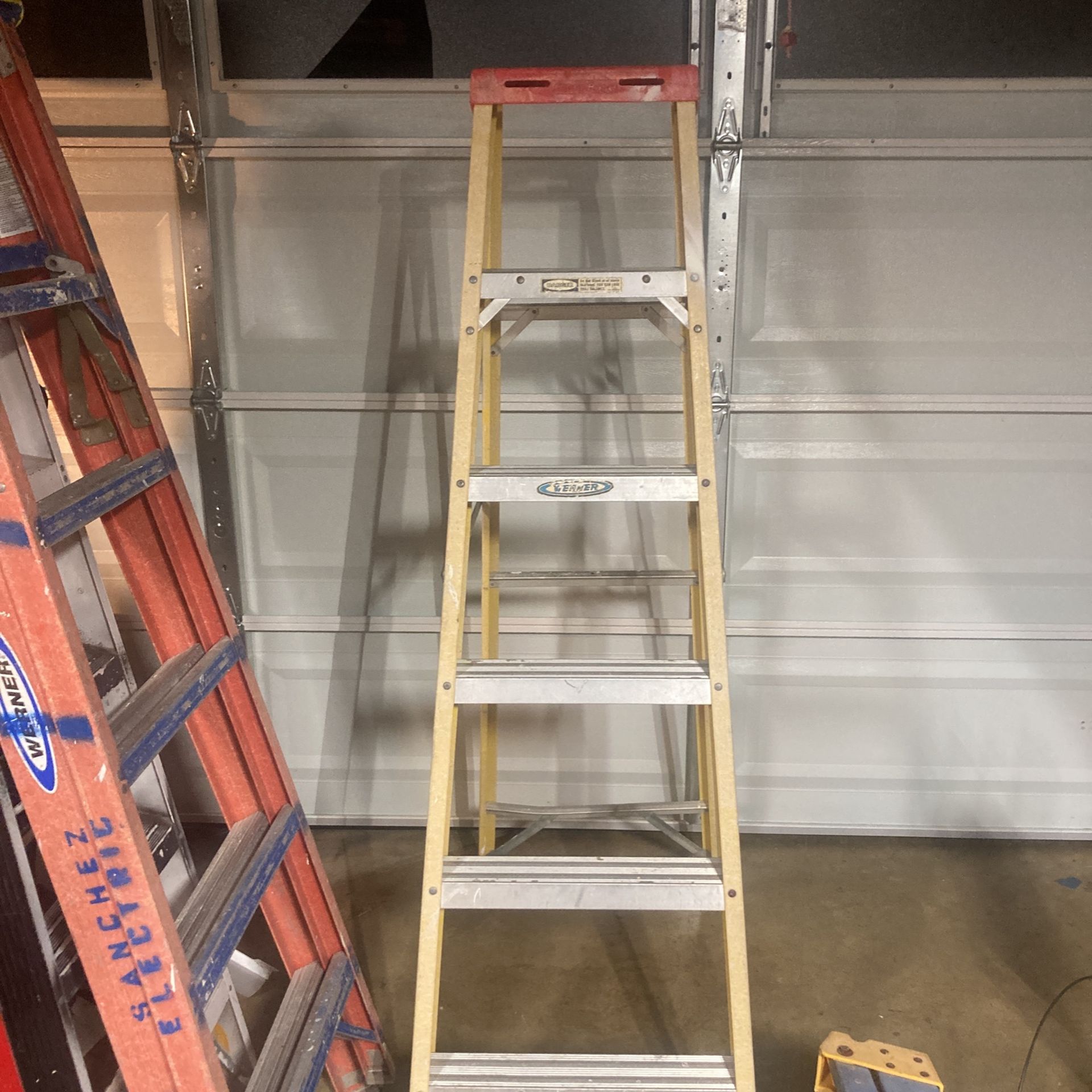 6’ Step Ladder