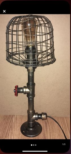 Industrial table lamp