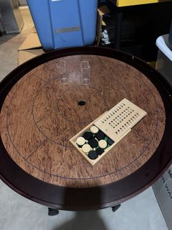 Crokinole Board