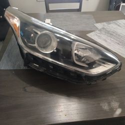 Right Light Kia Forte 2019