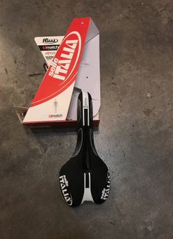 Saddle