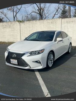 2017 Lexus ES