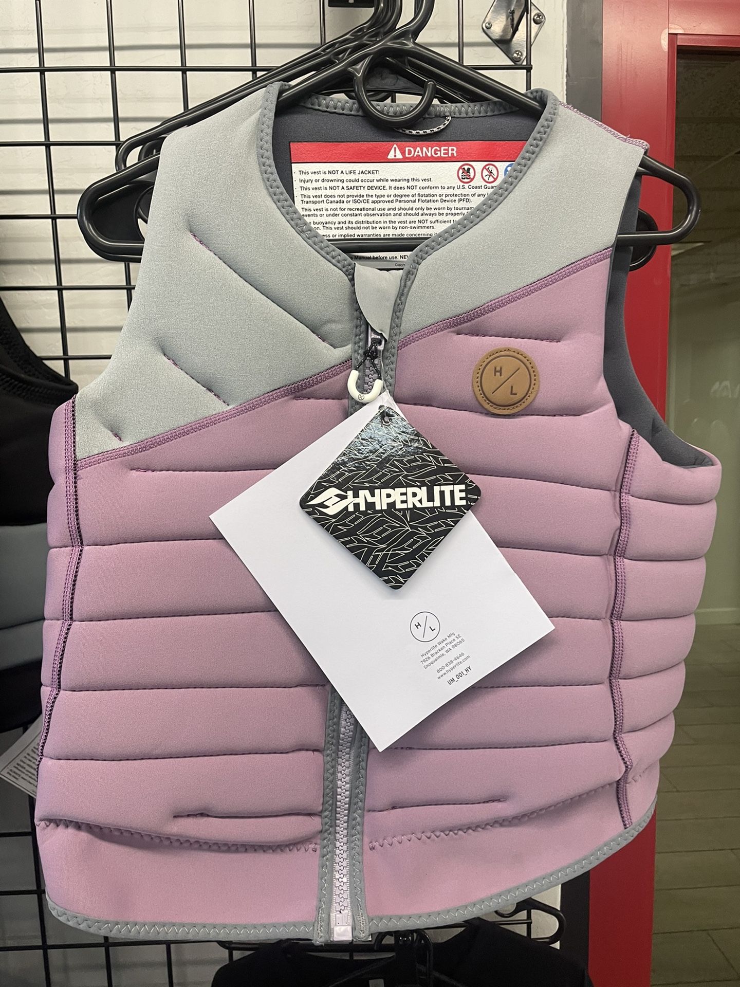 New Hyperlite scandal Comp Vest