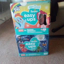 PAMPERS EASY UPS  SIZE 3T4T 