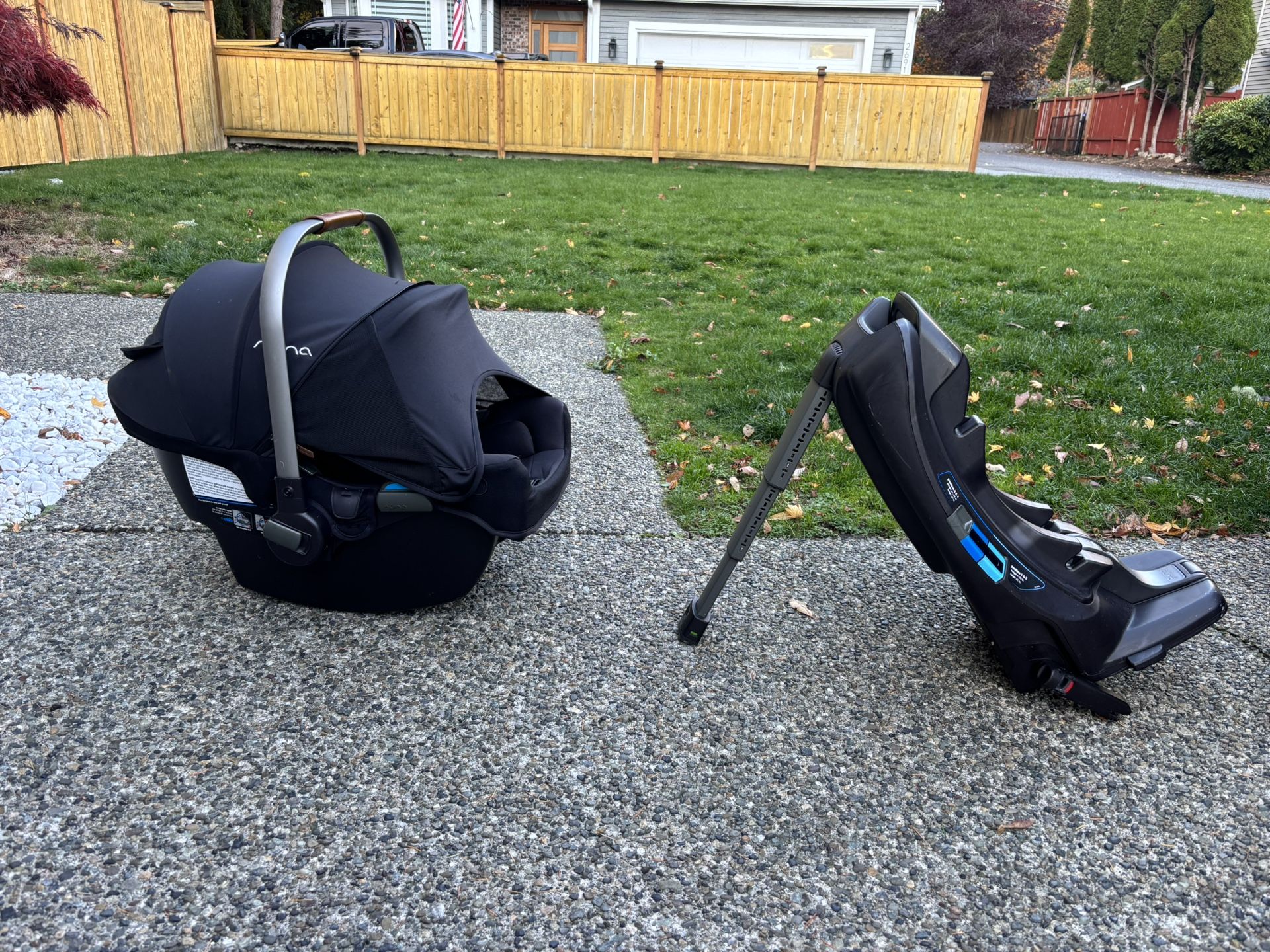 Nuna Pipa RX w/ Base $120 OBO