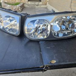 2003 Buick Lasabre Headlights