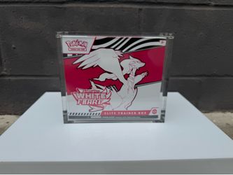 POKEMON ETB DISPLAY WITH MAGNETS