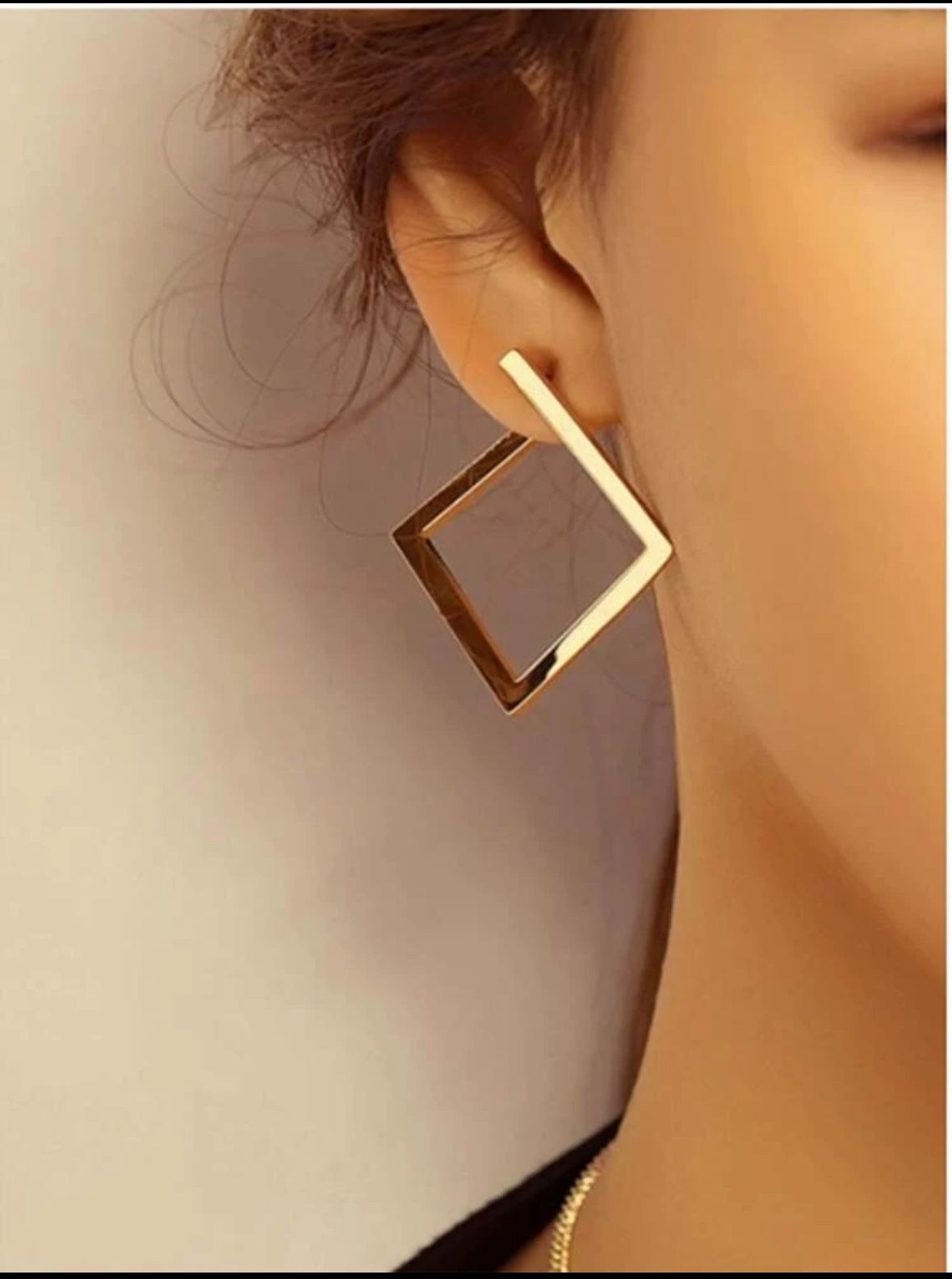 Minimalist Square Hoop Earrings