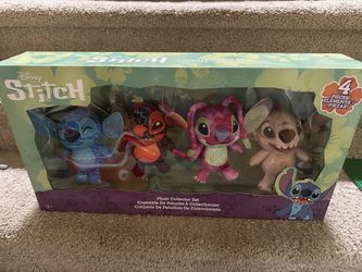 Disney Brand New Stitch, Plush Collector Set (4)