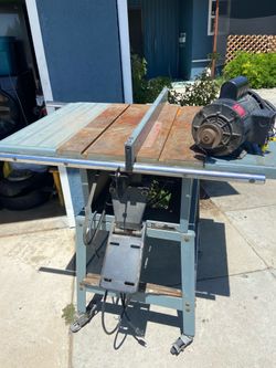 Delta contractor saw