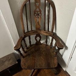 Wooden Swivel Chair 