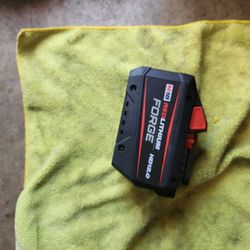 Milwaukee M18  BATTERY FORGE HD 12.0