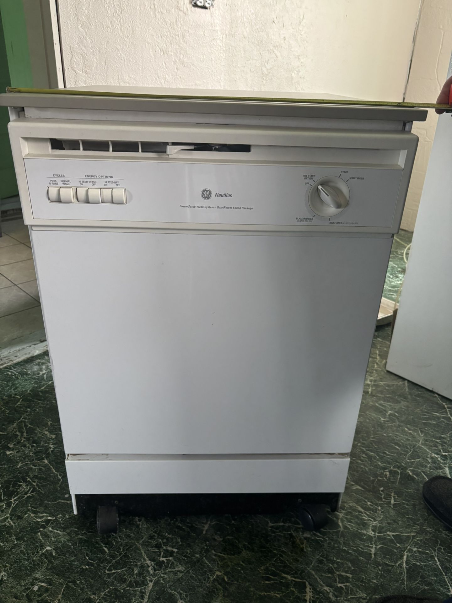 GE Nautilus Dishwasher - Never Used!