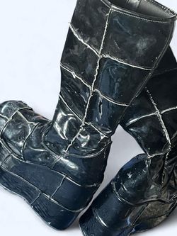Demonia platform boots