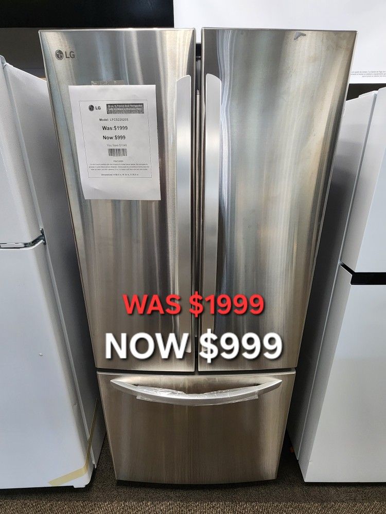 22 cu.ft.French Door Refrigerator
with Ice Maker in Stainless Steel