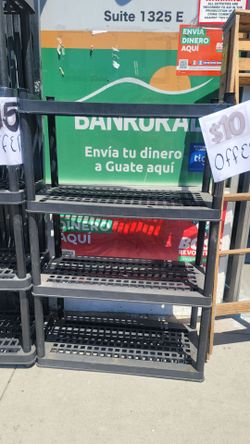 Estantería de plástico