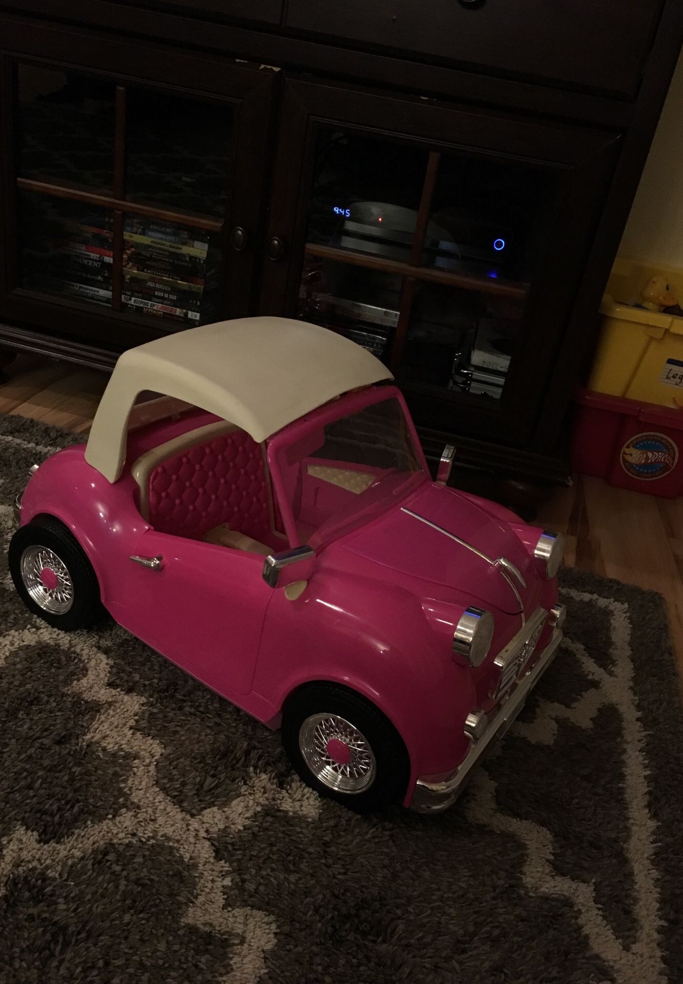 Our generation doll car. Plays real music, doesn’t have any damage. In great condition!