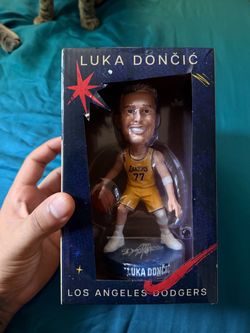 Luka Dončić Lakers Bobblehead, LA Dodgers Promo