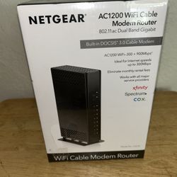 NETGEAR AC1200 WiFi CABLE MODEM ROUTER CHECK OUT MY PROFILE FOR MORE GREAT ITEMS 
