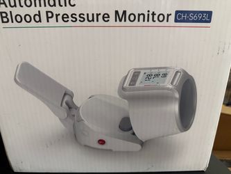 Automatic Blood Pressure Monitor CH-S693L