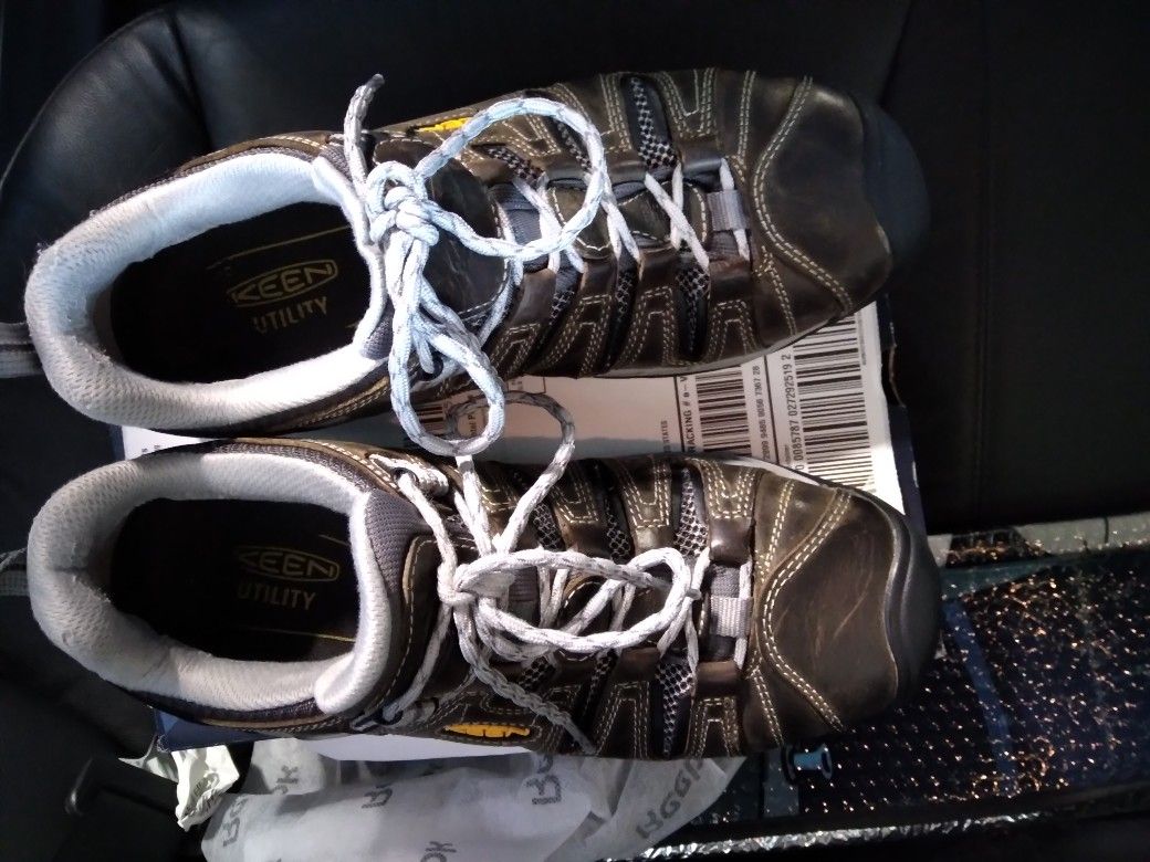 Keen Steel Toe Shoes