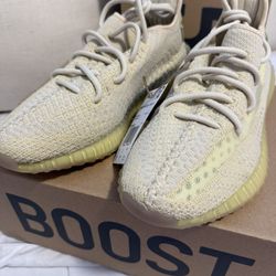 Yeezy Boost 350 V2