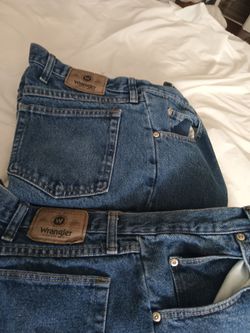 Men's Wrangler Jeans – 2 Pairs (40x29) (42x29)