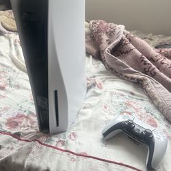 PS5 Disc console