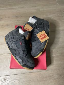 Sz 10.5 Black Levi 4s