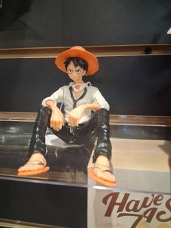 One Piece Monkey D. Luffy Sitting Figure