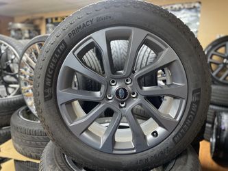 Range Rover OEM 21” Wheels