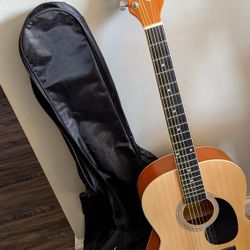 Kona Guitar With Gig Bag And Accessories