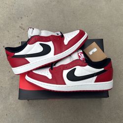 2025 Jordan 1 Low Chicago