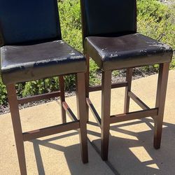 Leather And Solid Wood  Bar Stools 