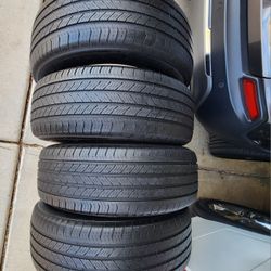 4 Michelin Primacy All Season 235/60 R19 Tires