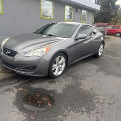 2012 Hyundai Genesis Coupe