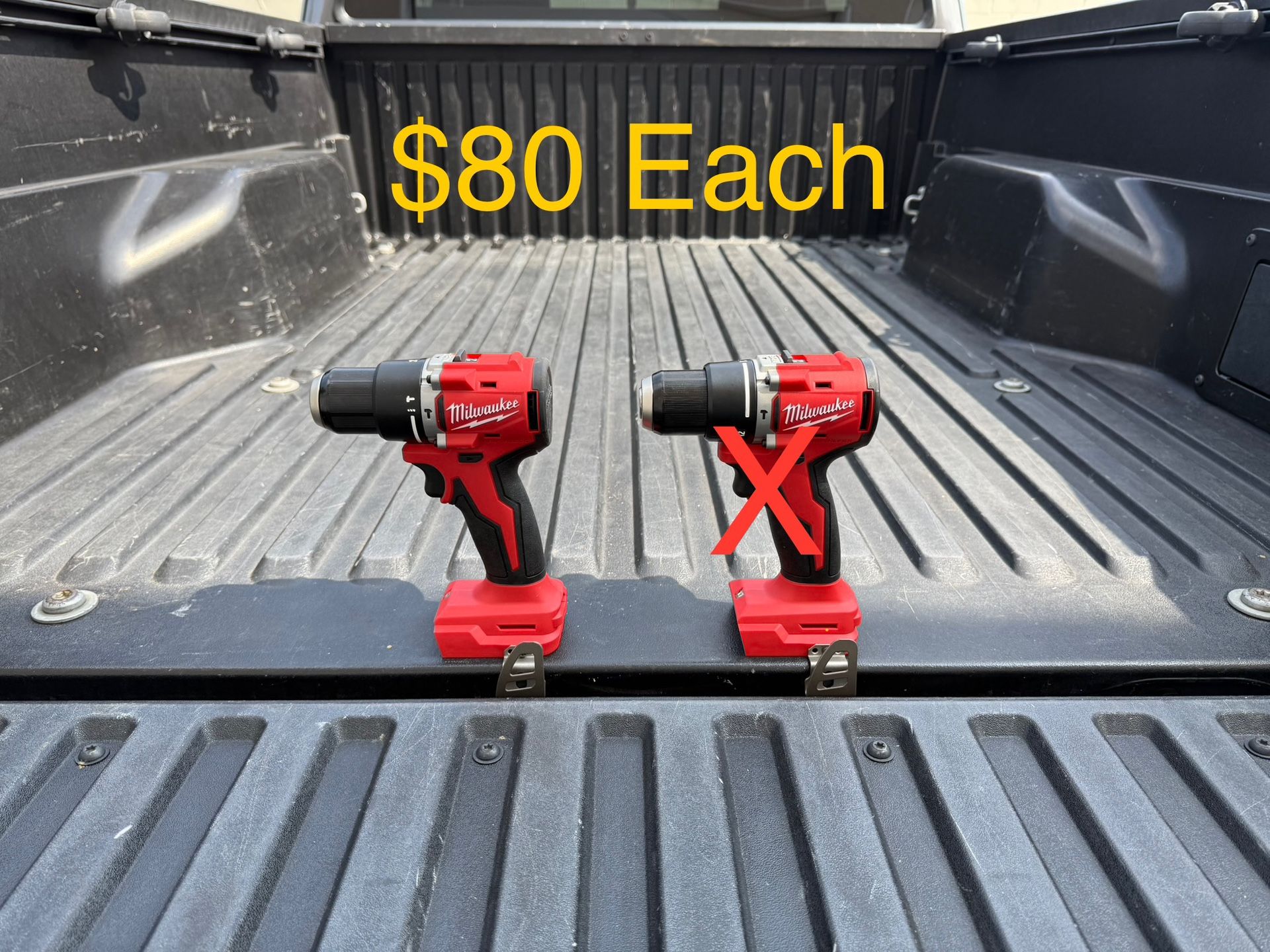 Milwaukee M18 18V Lithium-Ion Brushless Cordless 1/2 in. Compact Hammer Drill/Driver