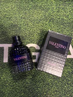 Valentino Uomo Born in Roma
