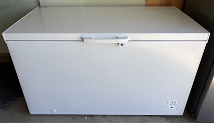 Insignia™ - 14.0 Cu. Ft. Garage-Ready Chest Freezer - White