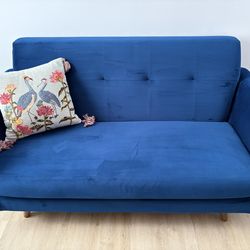 Joybird Sofa in blue - Excellent condition