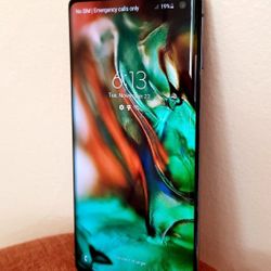 Samsung Galaxy S10, Factory UNLOCKED,  Excellent Condition 