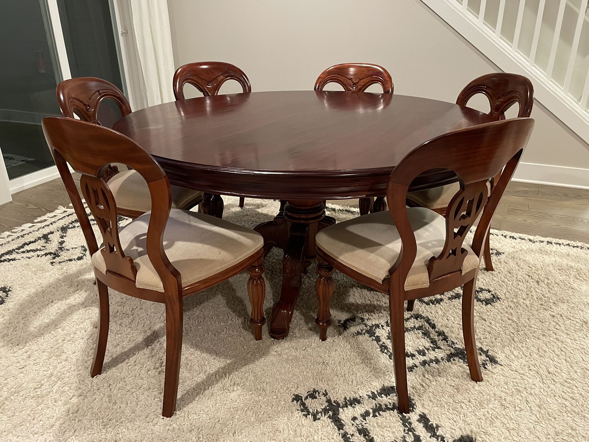 Solid Mahogany Dining Table & Chairs