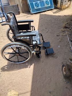 Invacare wheel chair