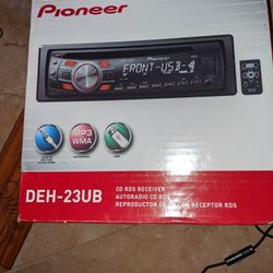 Pioneer DEH-23UB stereo CD Player